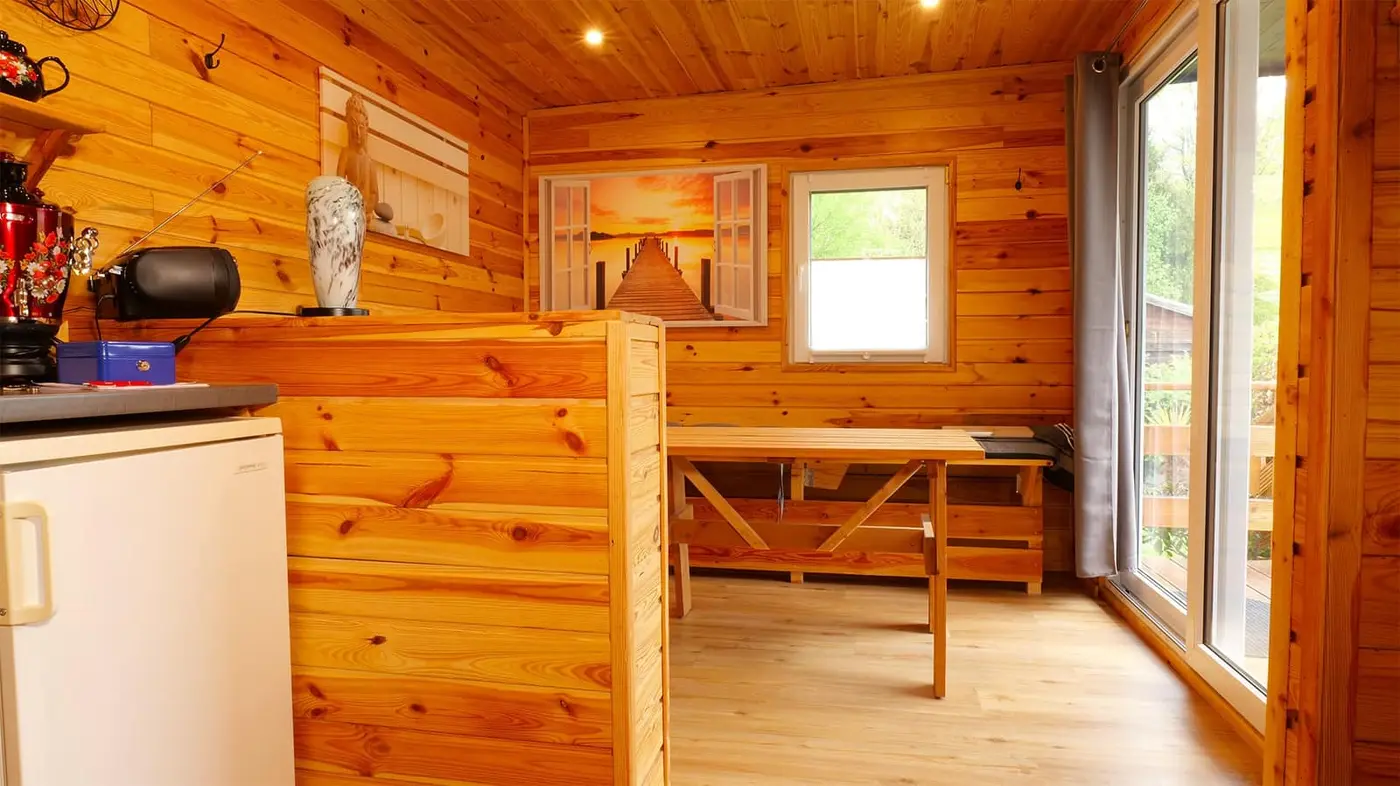 Zitgedeelte bij de sauna