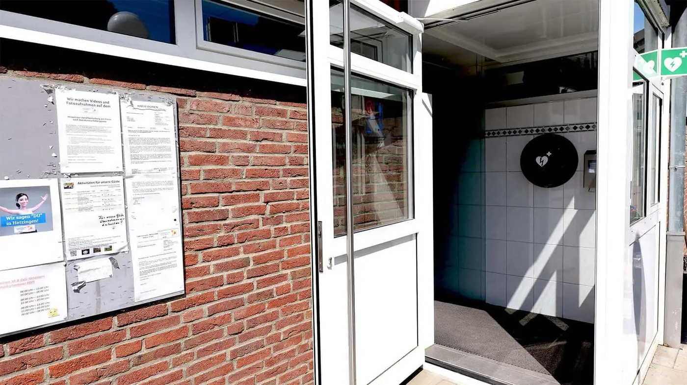 Sanitairgebouw Beneden – interieur